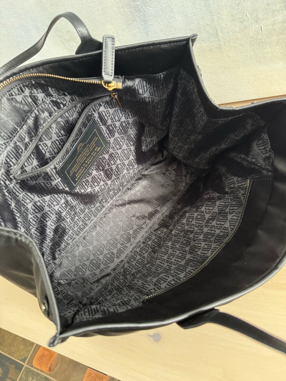 Kurt Geiger Black Quilted Tote with Gold Bee Accent - Picture 6 of 8